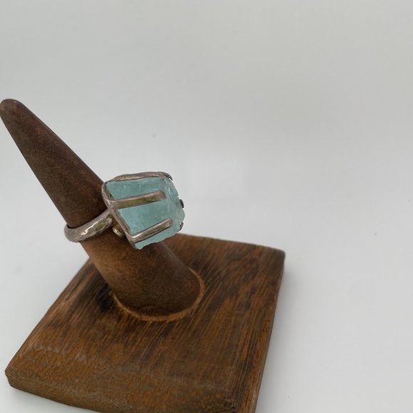 Sterling Silver and Rough Aquamarine Ring - Picture 2 of 7
